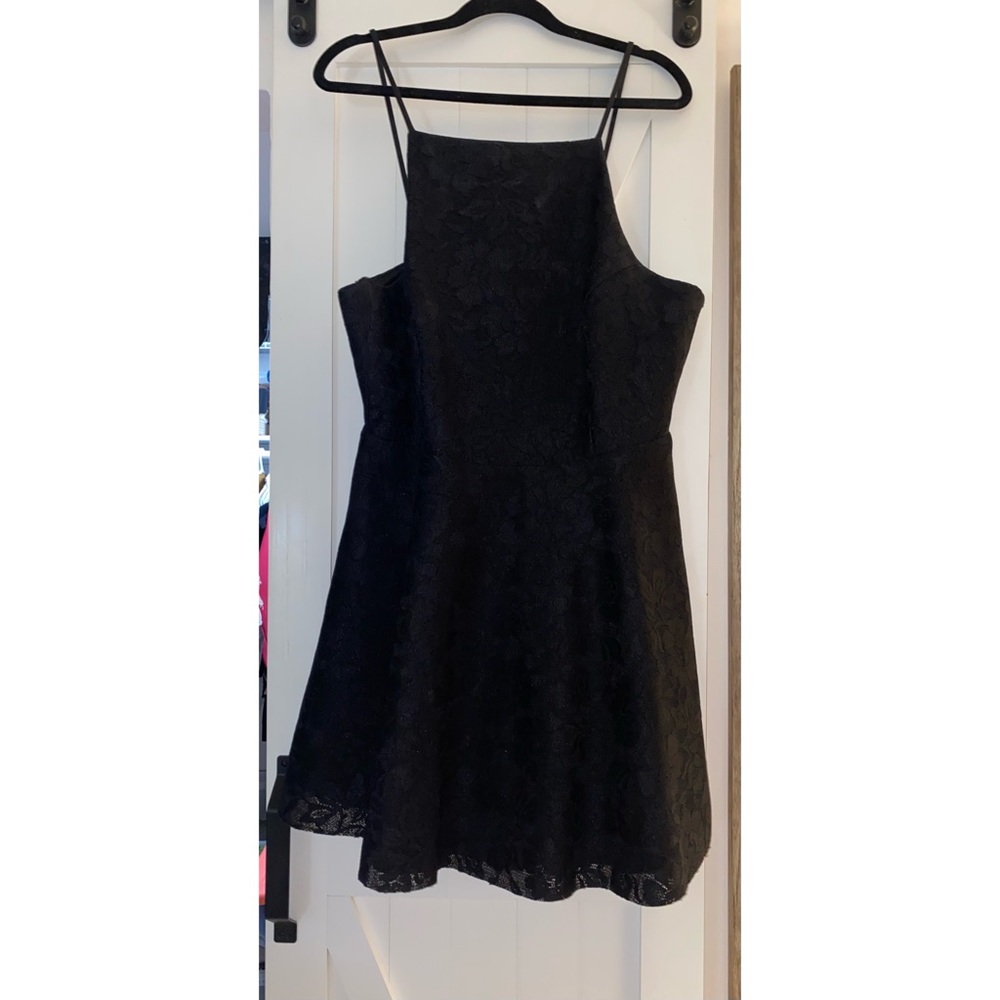 Black Dress (BUNDLE & SAVE 15% OFF)